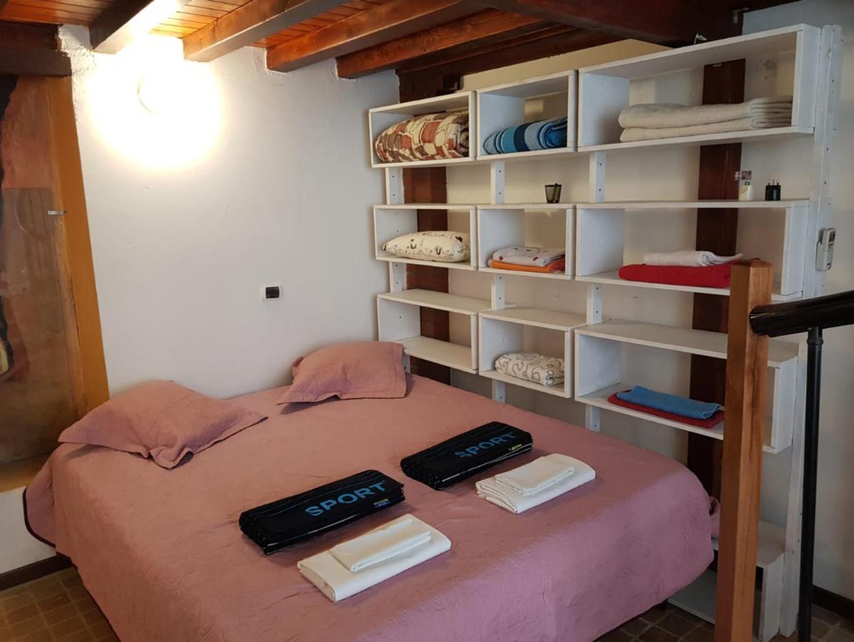Flat Nirmala Studio-Shop Διαμέρισμα Μιλάνο Εξωτερικό φωτογραφία